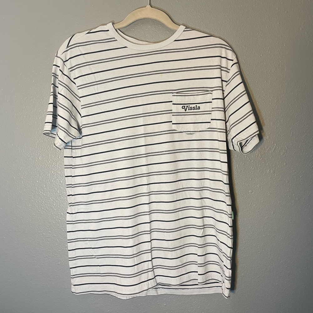 Vissla T-shirt - Colors: Baby Blue, Black, and Grey - Size: Small 🔥🔥